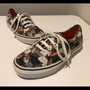 VANS Men’s Sz 6 / Women’s Sz 7.5 - with Beautiful Cats Design